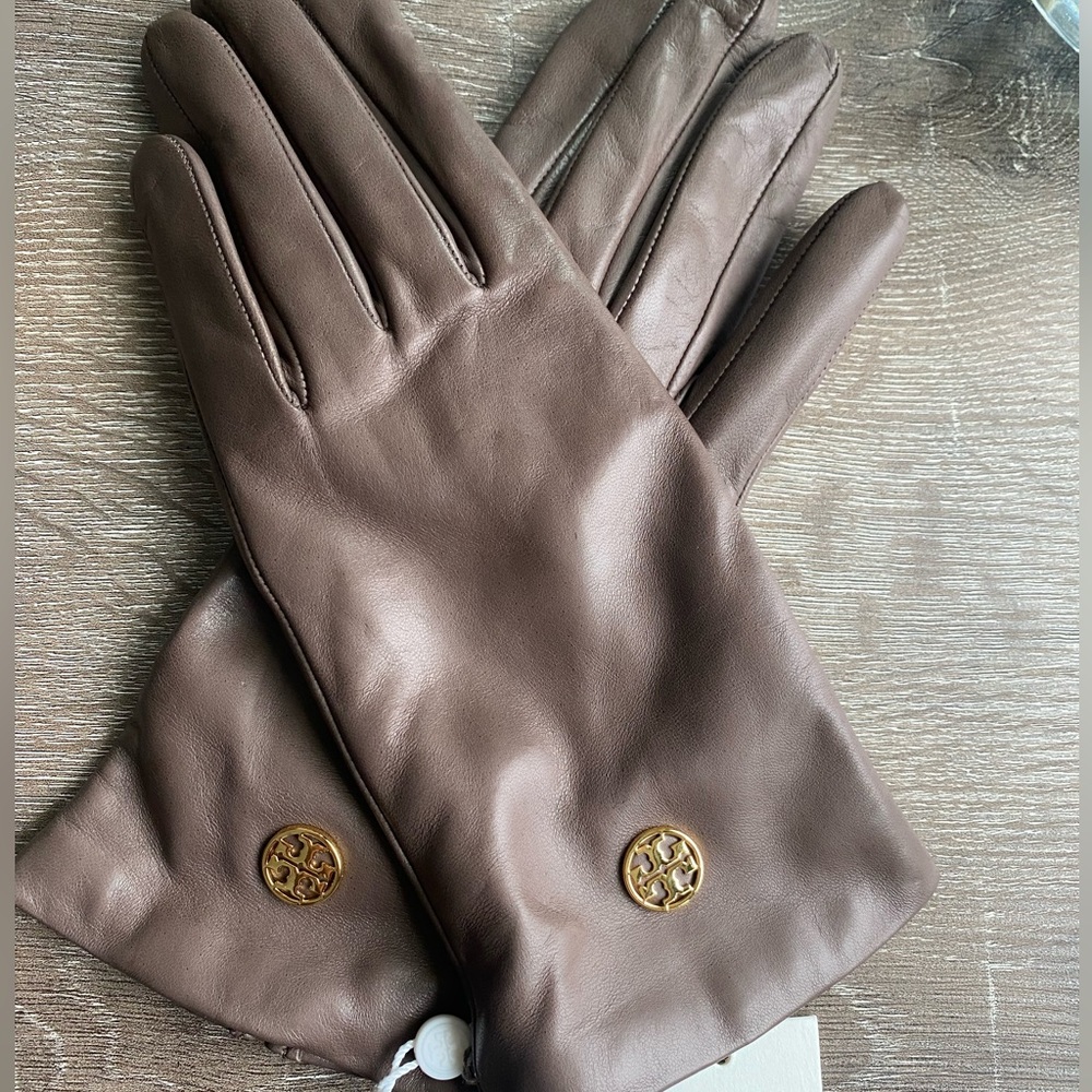 Tory Burch Leather Tech Gloves- size Large